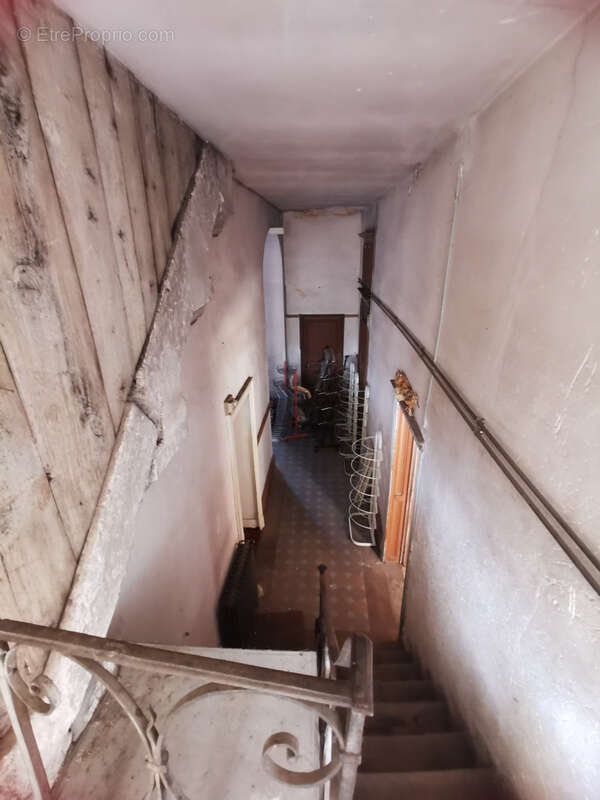 Appartement à LA CHARITE-SUR-LOIRE