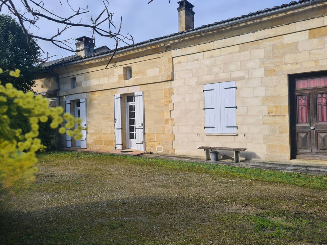 Maison à PUYNORMAND