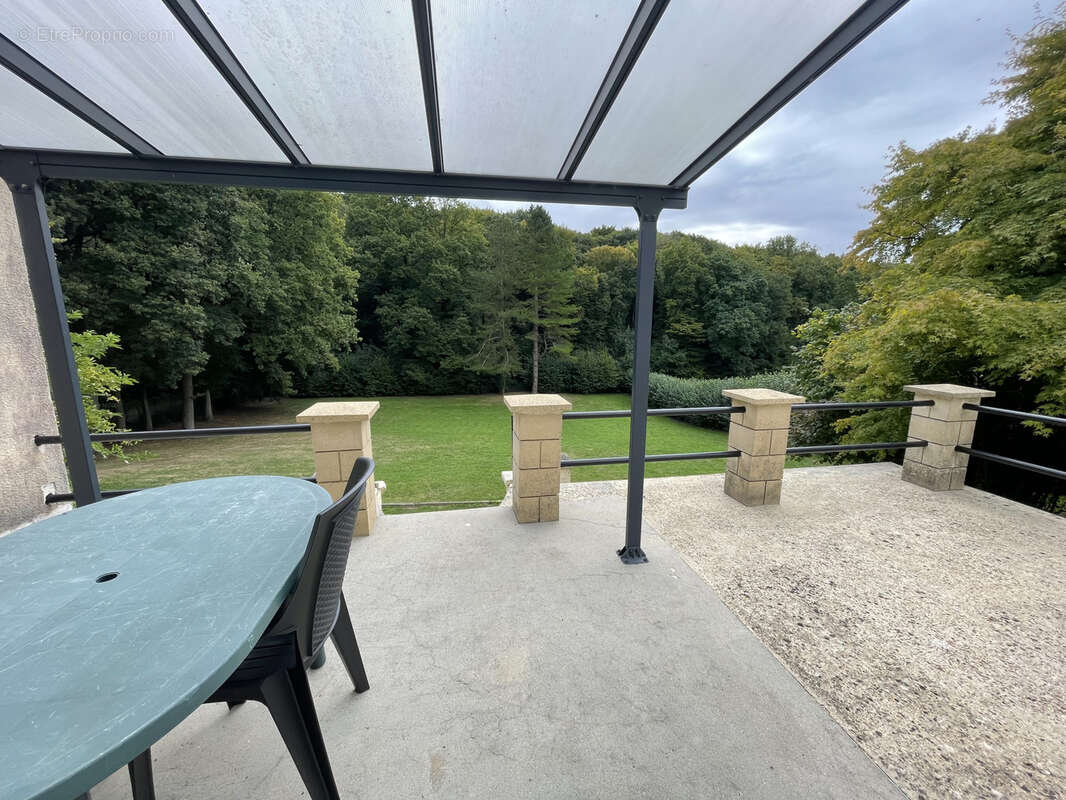 Maison à SAINTE-GENEVIEVE