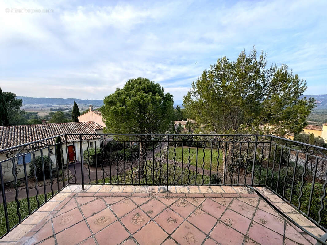 Appartement à LA MOTTE