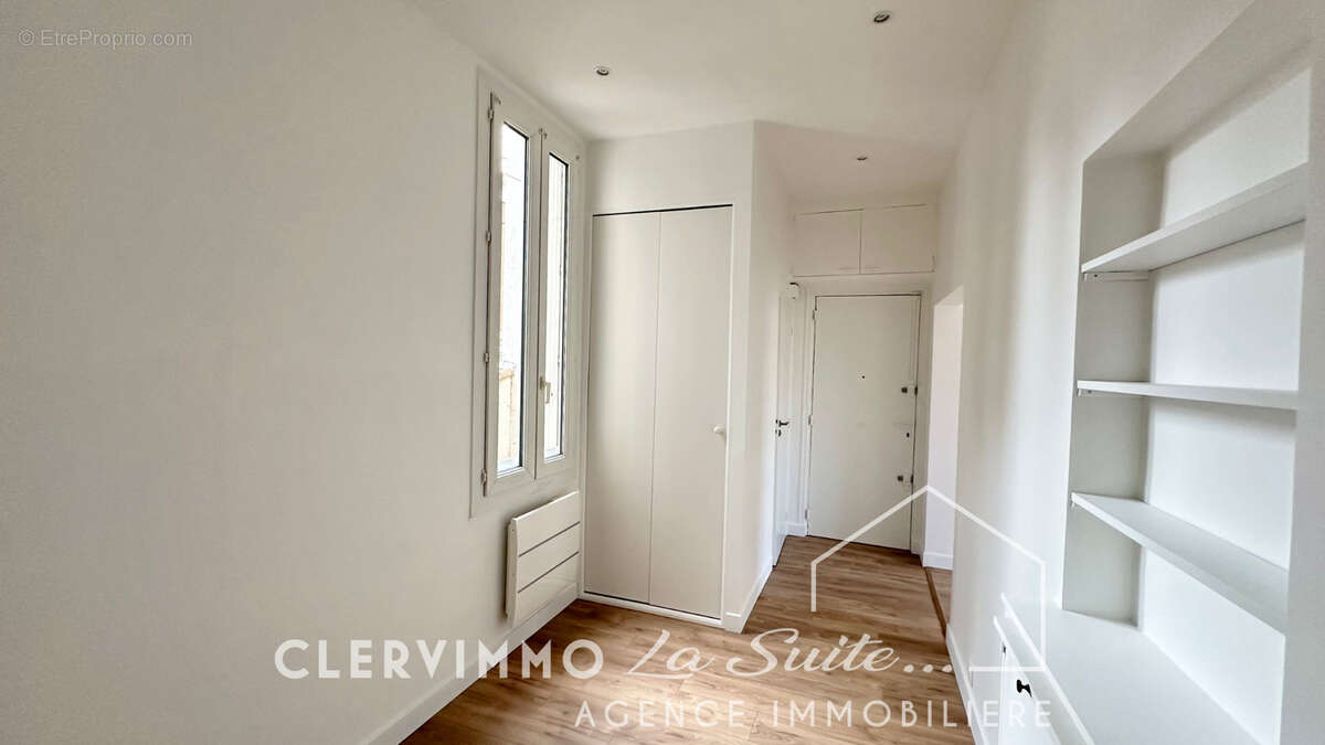 Appartement à MARSEILLE-4E
