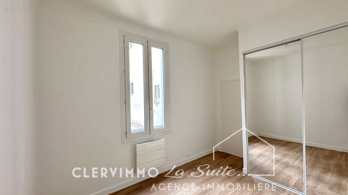 Appartement à MARSEILLE-4E