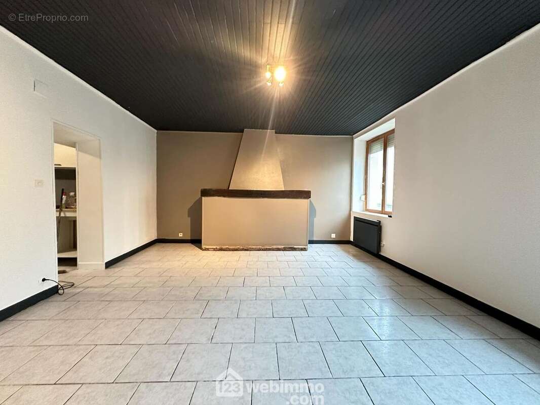 Un séjour spacieux et agréable - Maison à FESTIEUX