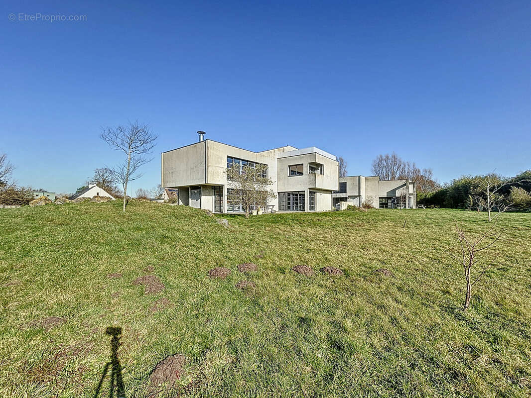 Maison à GOUVILLE-SUR-MER