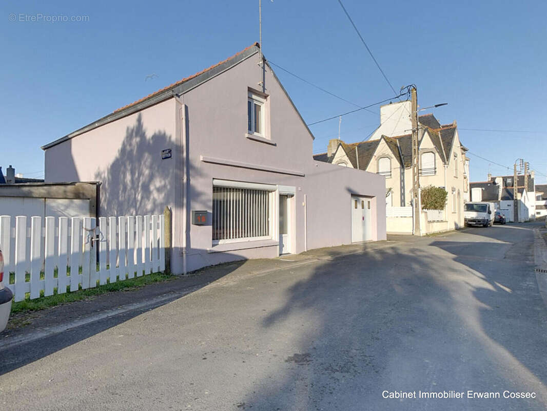 Maison à TREFFIAGAT