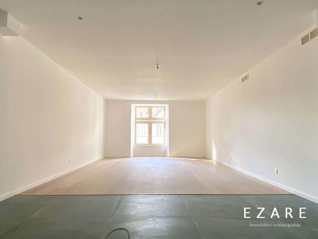 Pièce de vie  - Appartement à BEAUNE