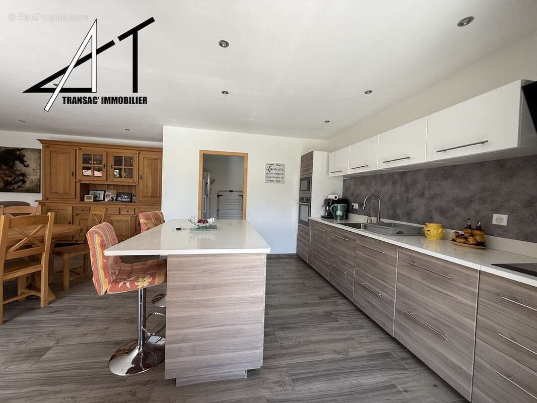 Maison à PRUNELLI-DI-FIUMORBO