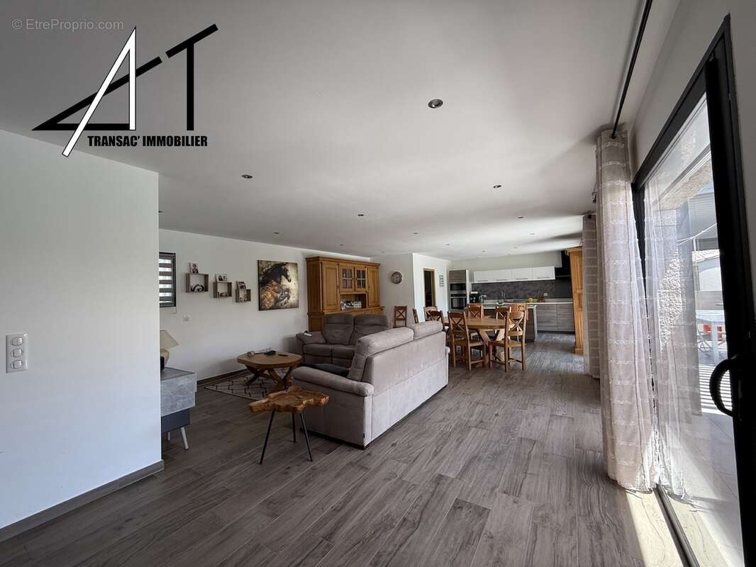 Maison à PRUNELLI-DI-FIUMORBO