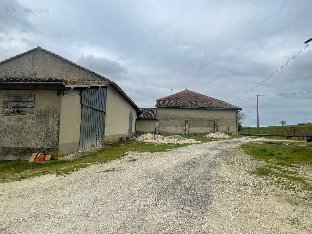 Maison à ESCORNEBOEUF