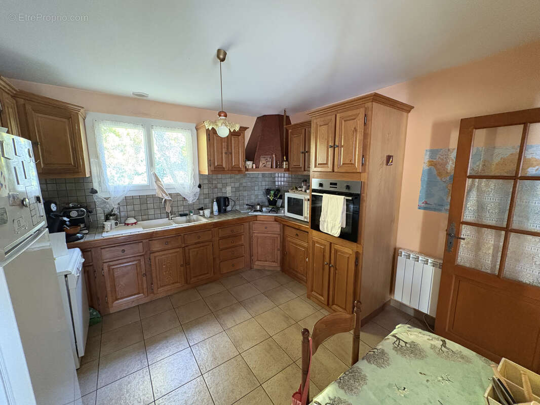 Maison à FEUGAROLLES