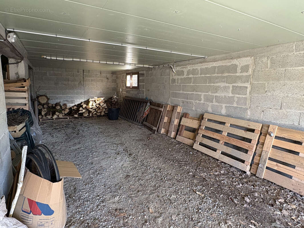 Maison à PORT-SAINTE-MARIE