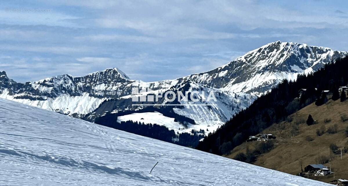 Maison à NOTRE-DAME-DE-BELLECOMBE