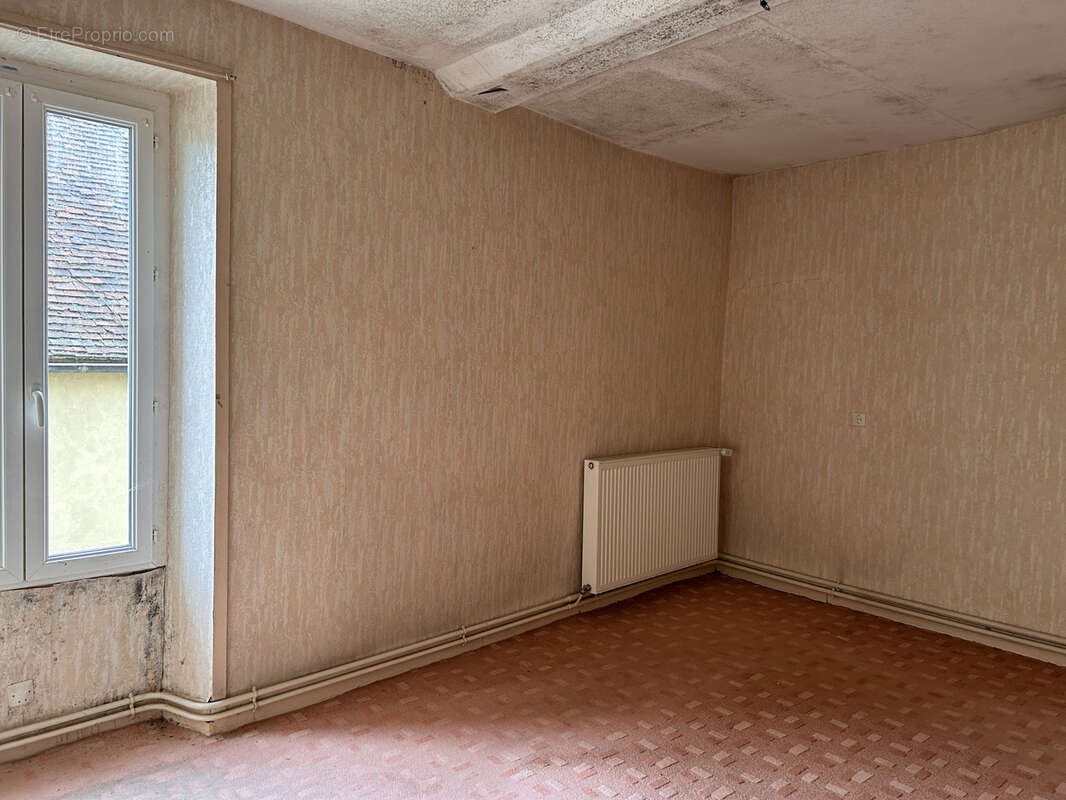 Maison à LE PIN-LA-GARENNE