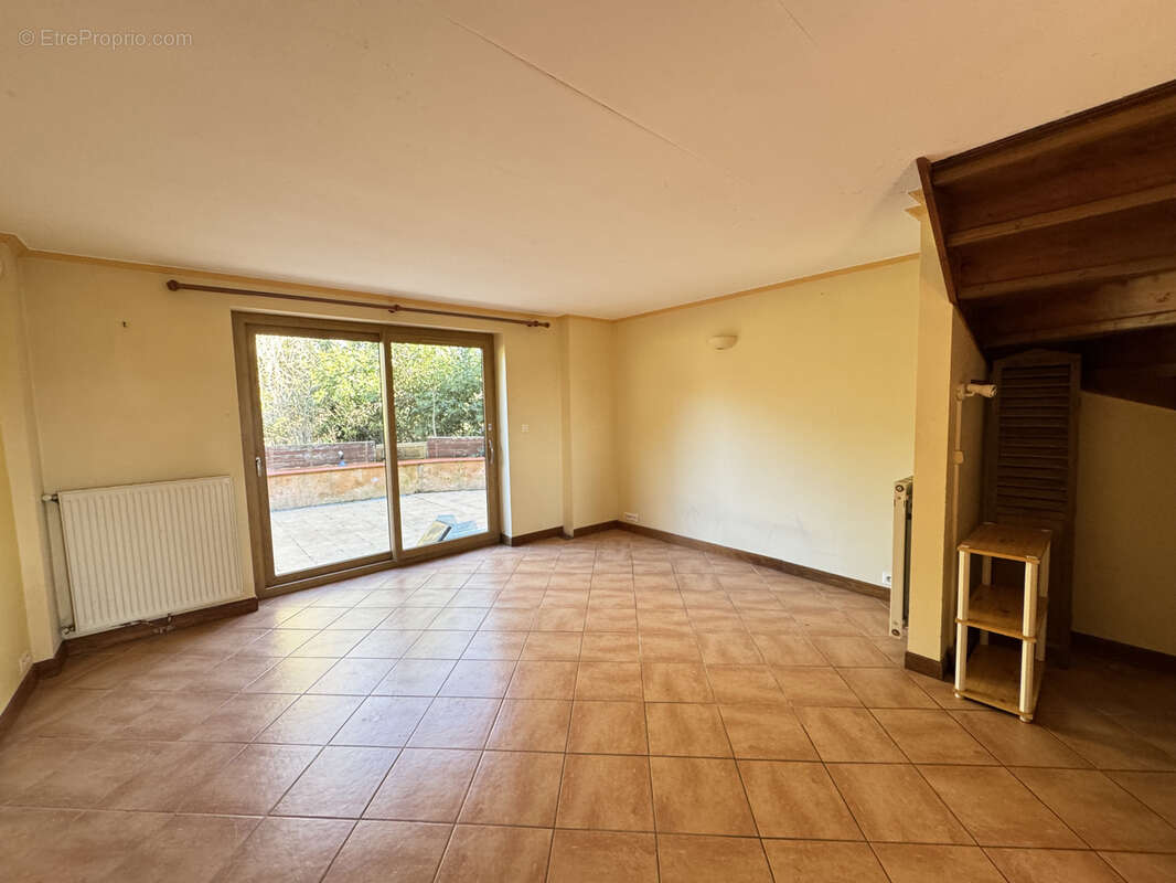 Maison à LE CASTERA