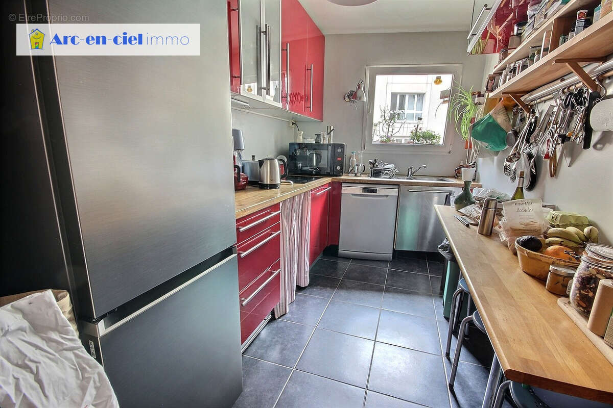 Appartement à PARIS-3E