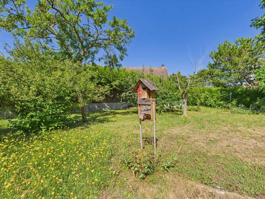 Maison à SAINT-POUANGE