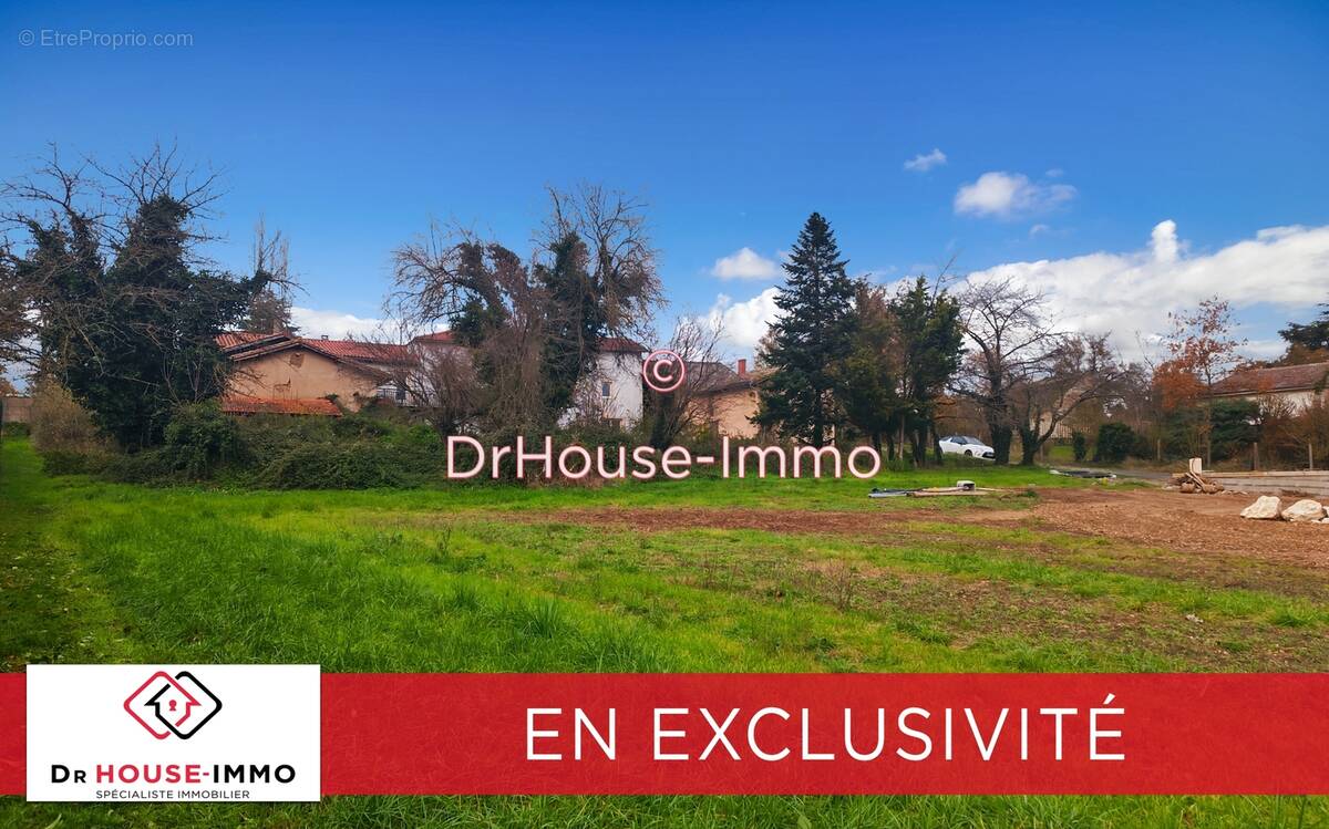 Terrain à SAINT-BERNARD