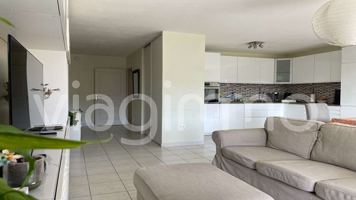 Appartement à MARSEILLE-11E