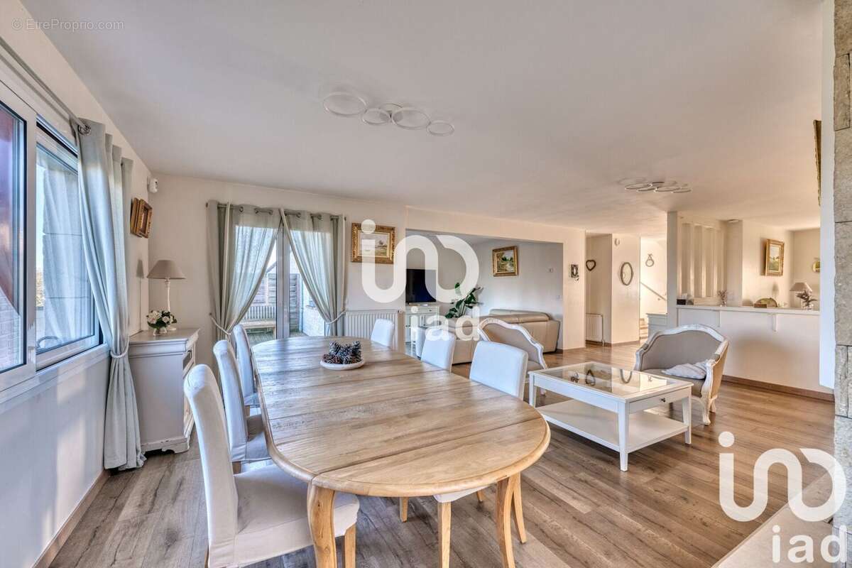 Photo 3 - Maison à CARNETIN