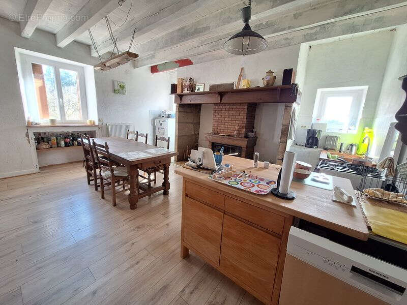 Maison à SOUSCEYRAC