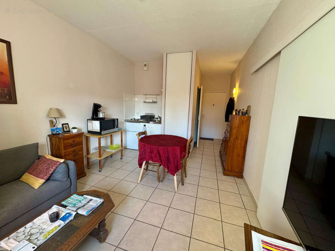 Appartement à PAREMPUYRE