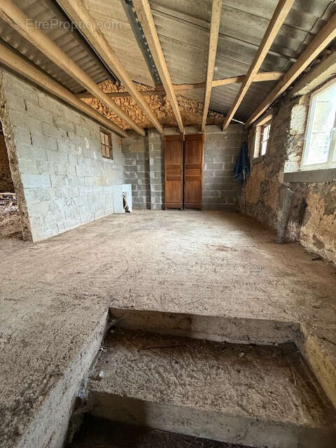 Maison à SAINT-PRIVAT-DES-PRES