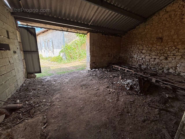 Maison à SAINT-PRIVAT-DES-PRES