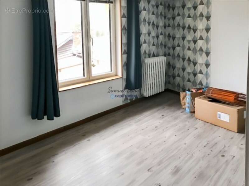 Maison à SAINT-JULIEN-SUR-SARTHE