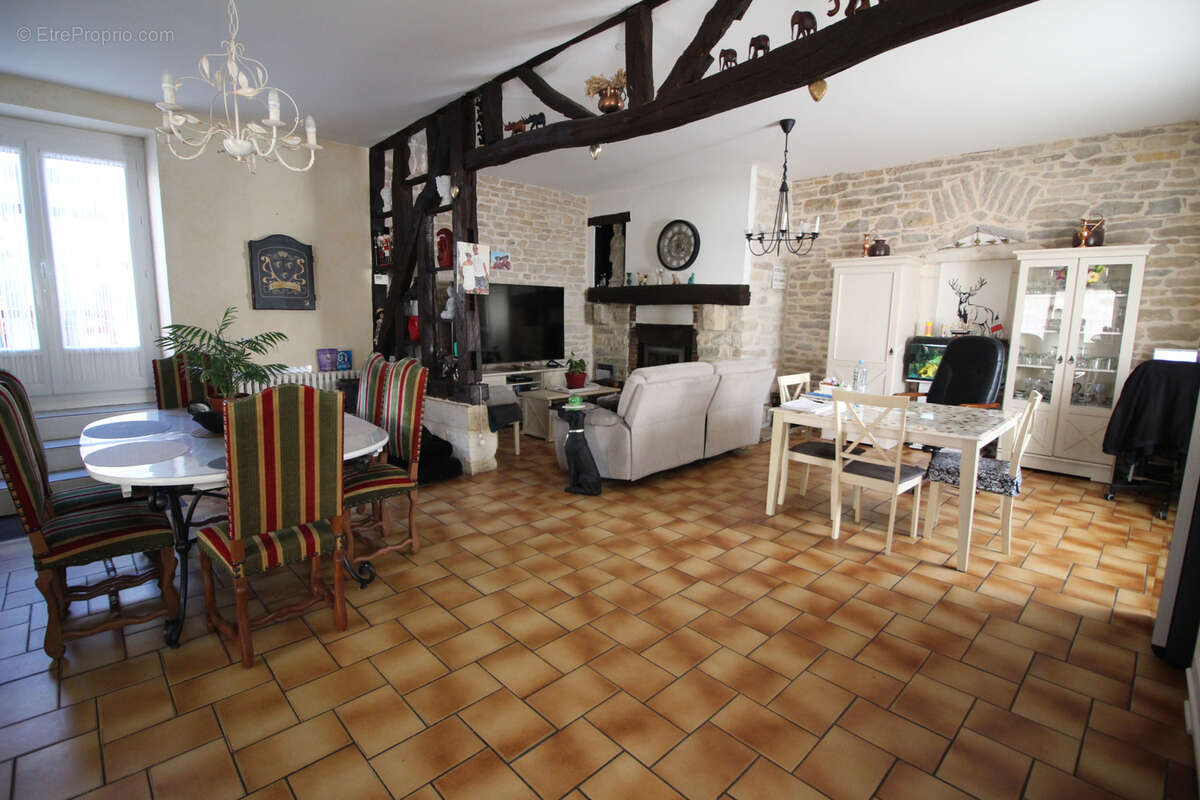 Maison à GEVREY-CHAMBERTIN