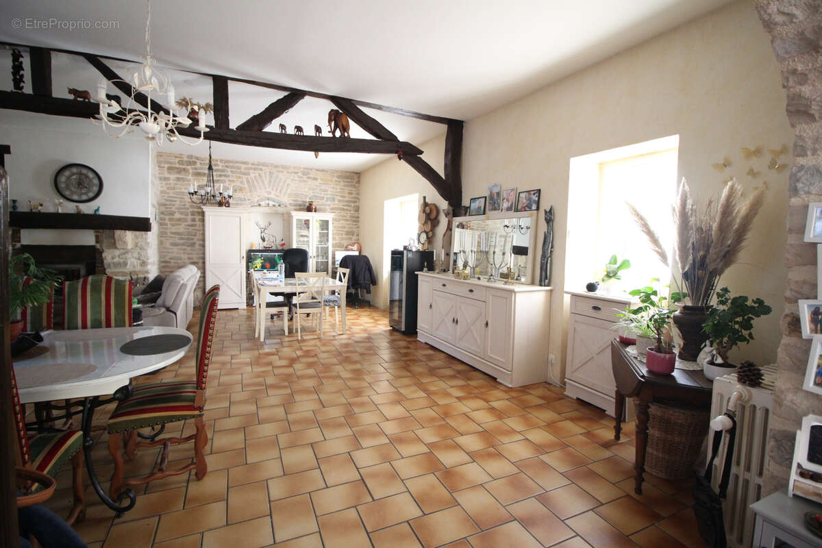 Maison à GEVREY-CHAMBERTIN