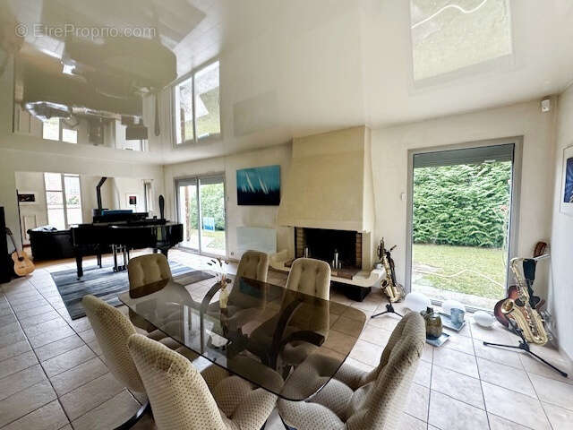 Maison à VILLENNES-SUR-SEINE