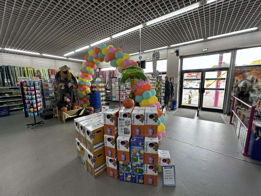 Commerce à LYS-LEZ-LANNOY