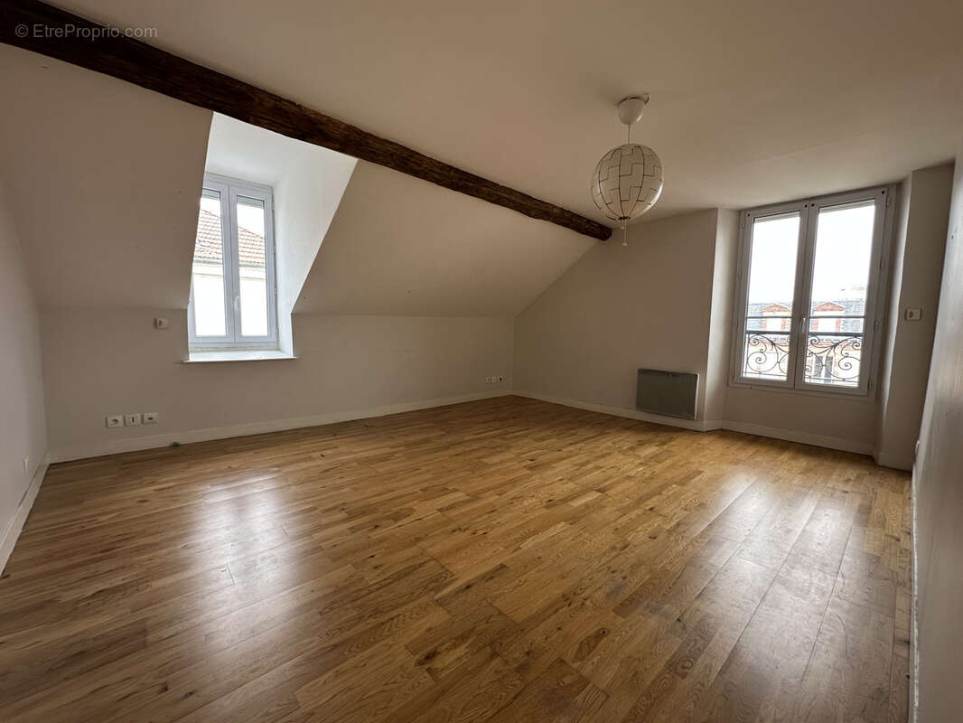 Appartement à MELUN