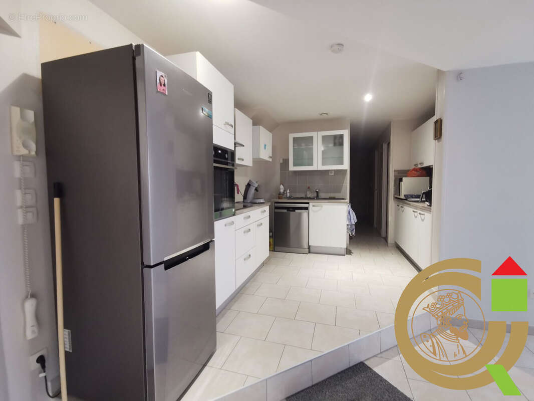 Appartement à CROIX-EN-TERNOIS