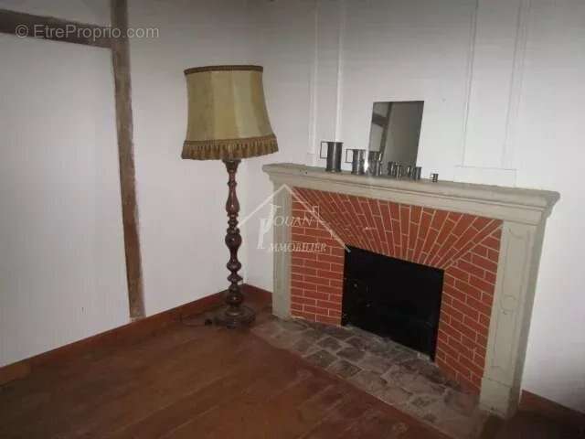 Maison à VARENNES-SUR-ALLIER