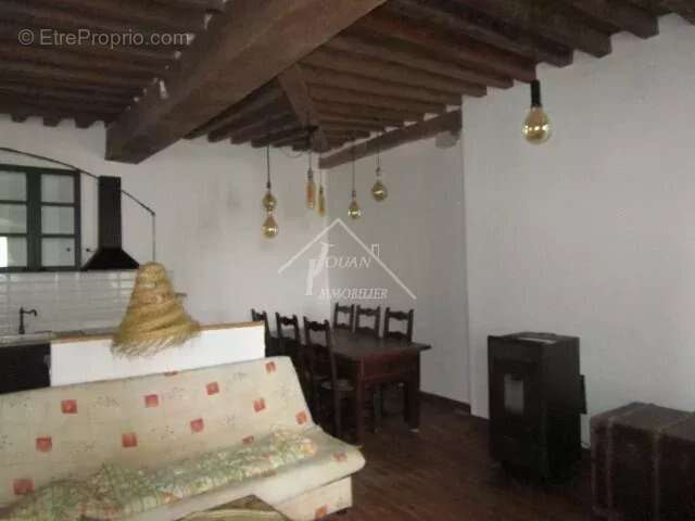 Maison à VARENNES-SUR-ALLIER