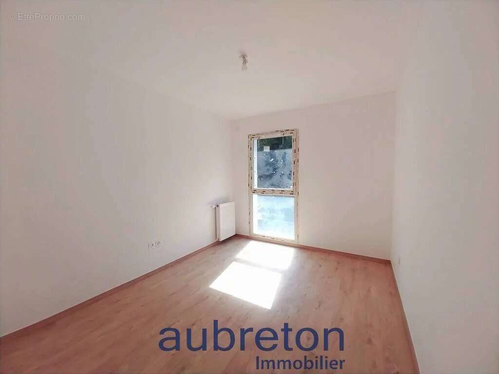 Maison à COGNIN-LES-GORGES