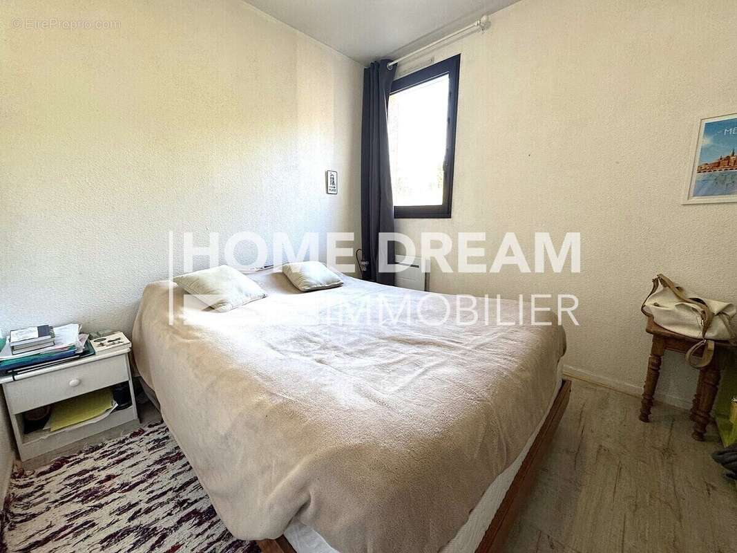 Appartement à SIX-FOURS-LES-PLAGES