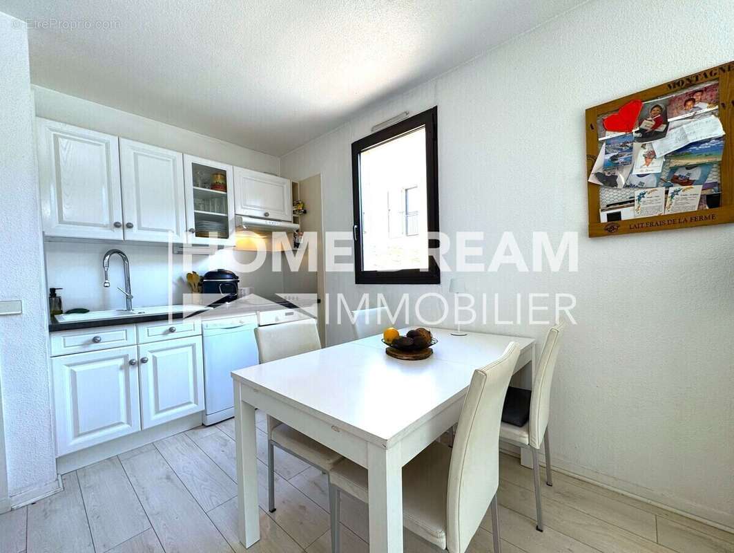 Appartement à SIX-FOURS-LES-PLAGES