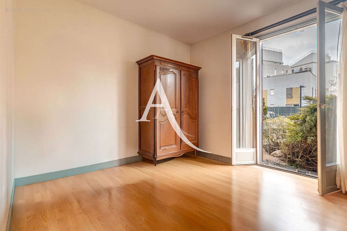 Maison à LIMEIL-BREVANNES