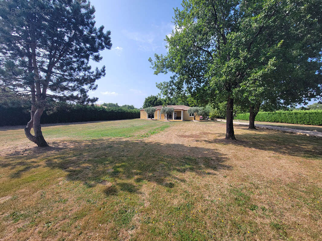 Maison à LAMONZIE-SAINT-MARTIN