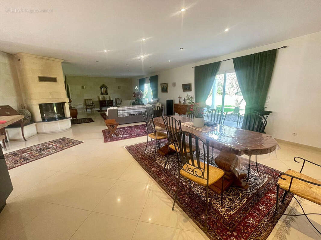 Maison à LAMONZIE-SAINT-MARTIN