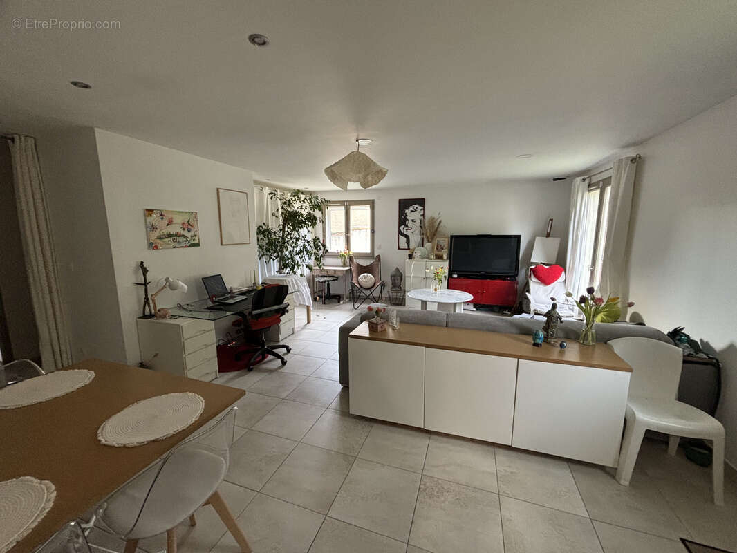 Maison à PUISSERGUIER