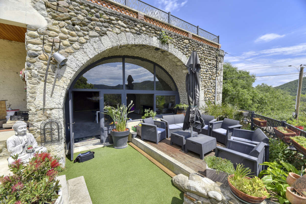 Maison à BEAUCHASTEL