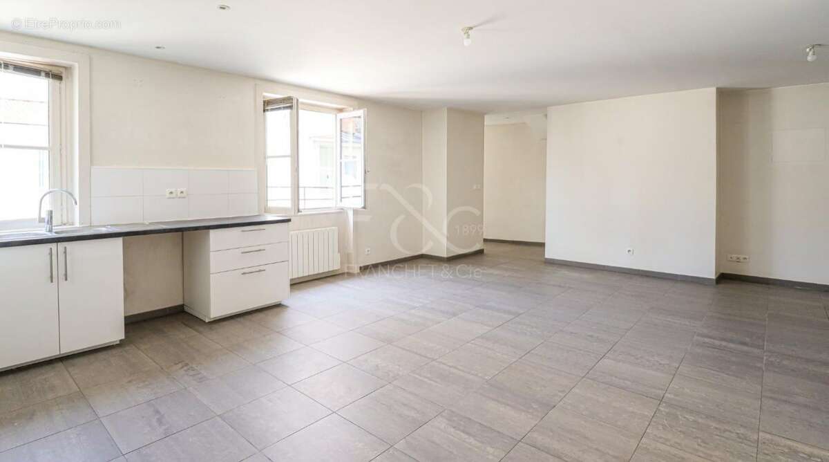 Appartement à LYON-2E
