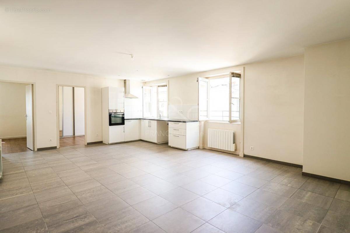 Appartement à LYON-2E