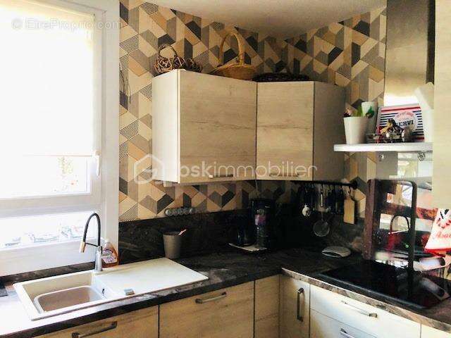 Appartement à DEVILLE-LES-ROUEN