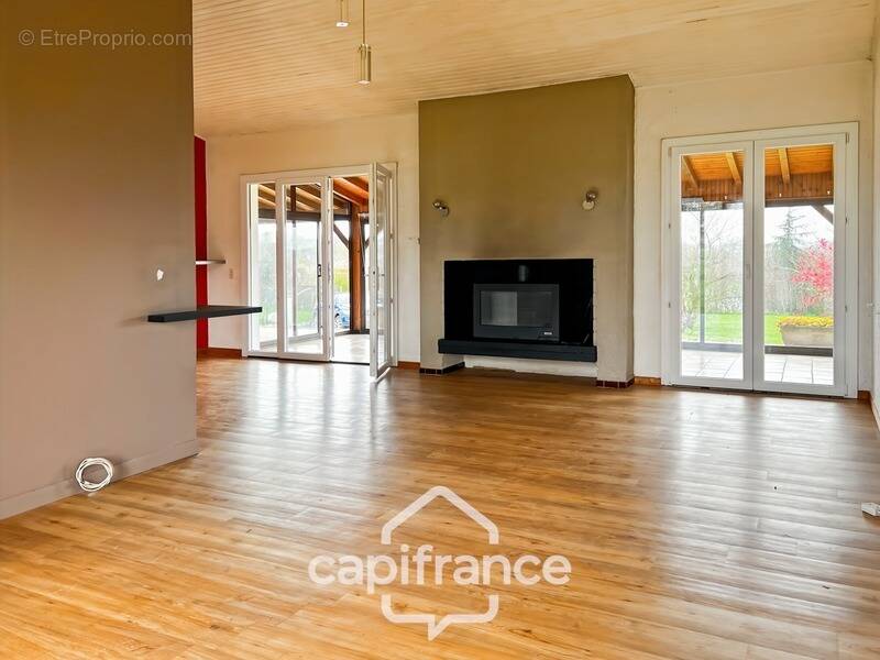 Maison à CASTELCULIER