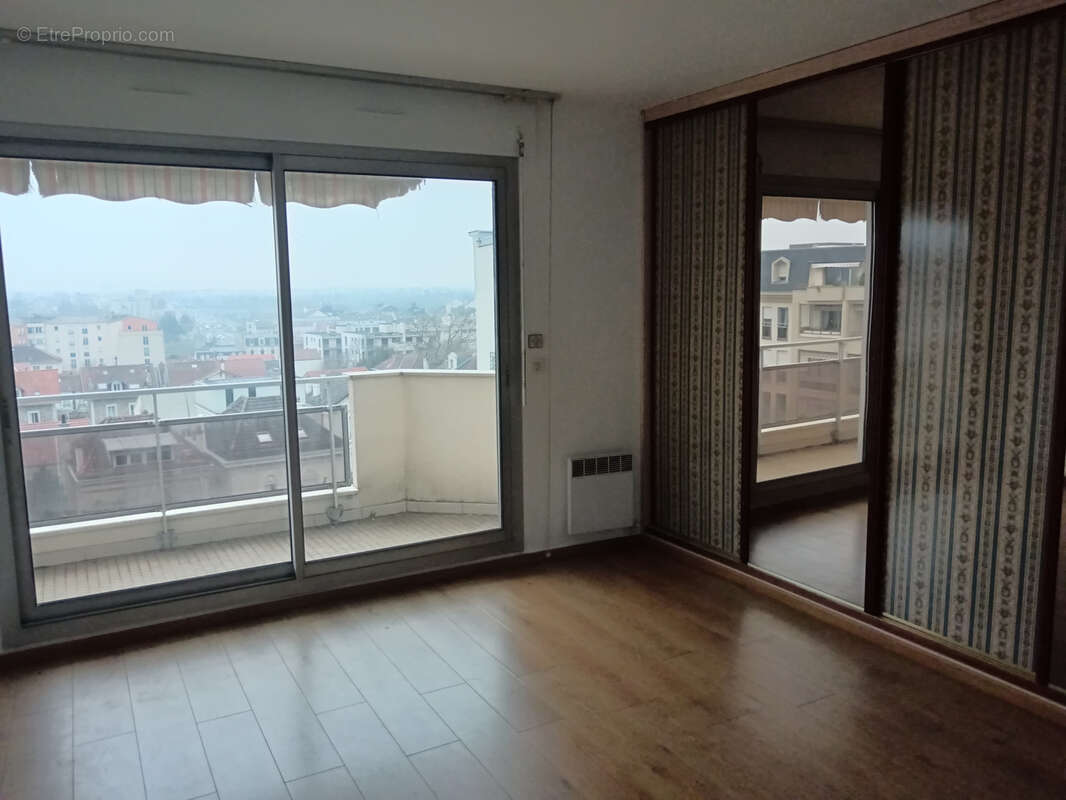 Appartement à NOGENT-SUR-MARNE