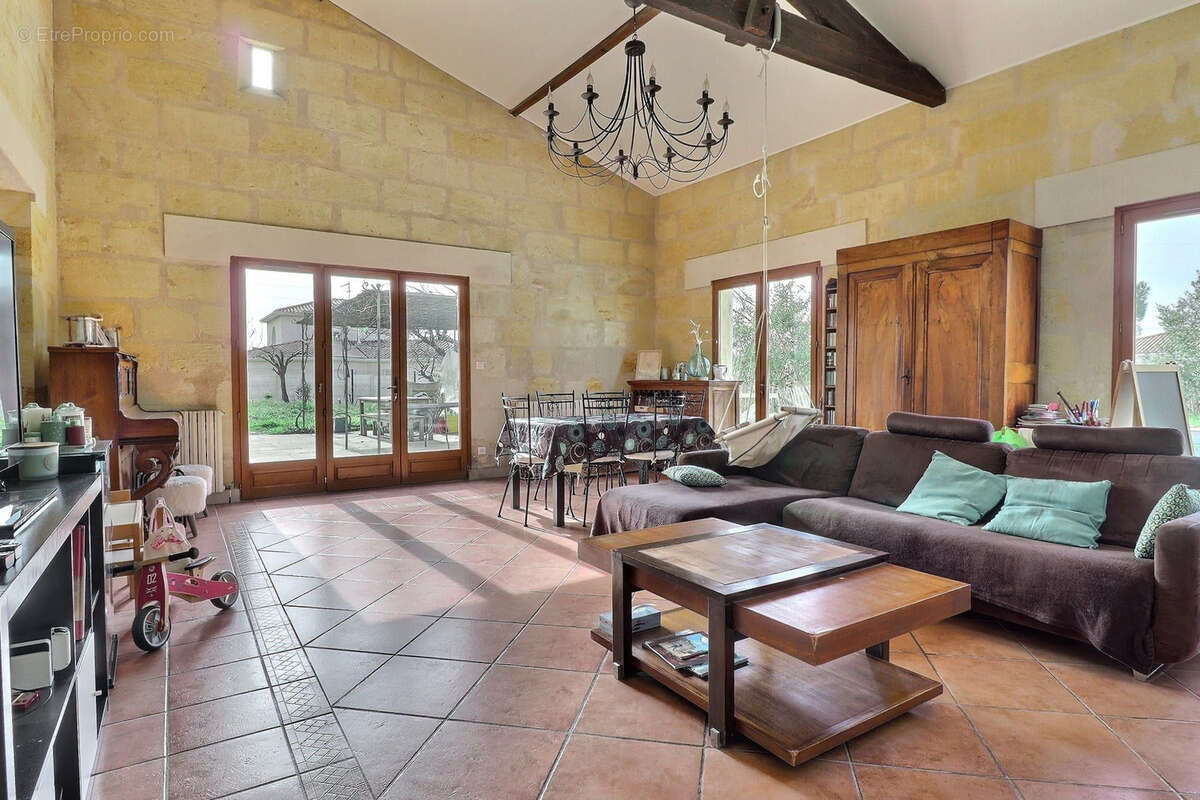 Maison à SAINTE-EULALIE